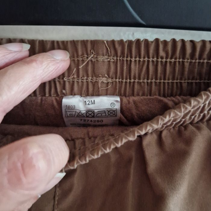 1 an jogging marron - photo numéro 3