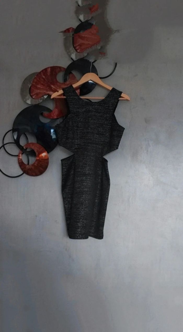 Mini-robe bodycon à découpes noir brillante Luc-ce