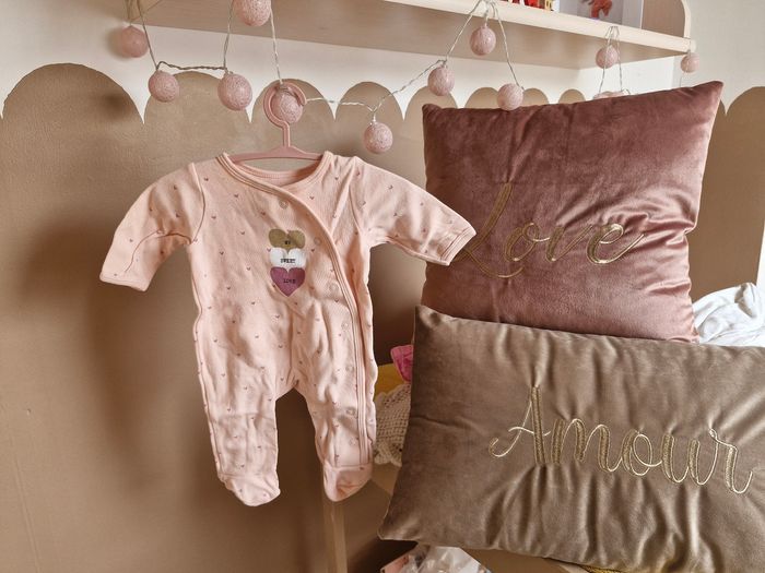 Lot de pyjamas - photo numéro 6