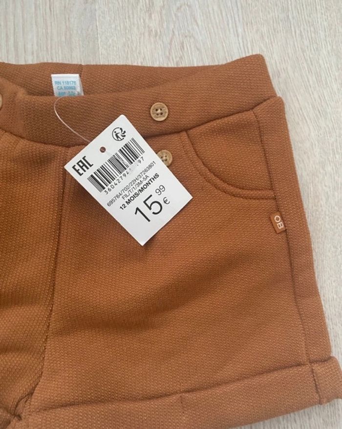 Short Obaibi 12 mois Neuf - photo numéro 3