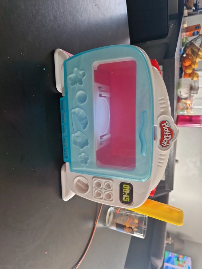 Four pâte à modeler play doh - photo numéro 2