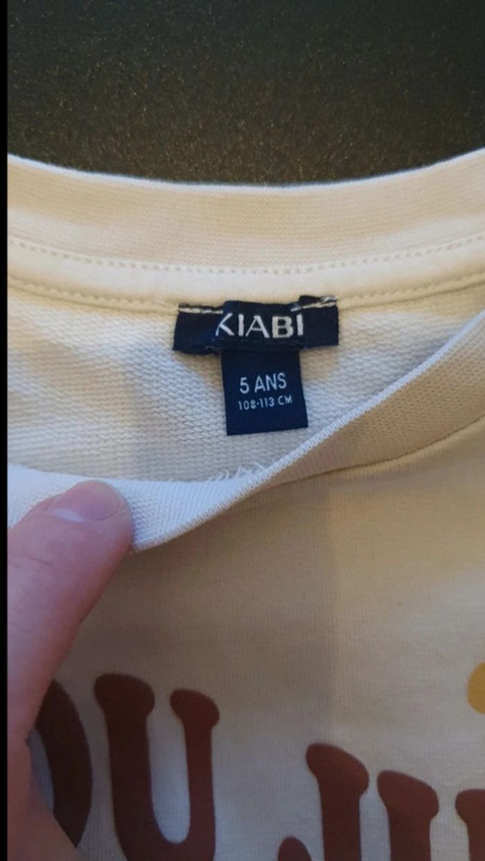 Pull léger 5 ans - photo numéro 2