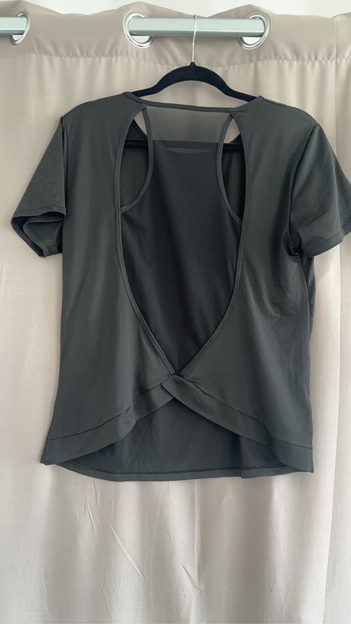 Maillot de sport femme - photo numéro 2