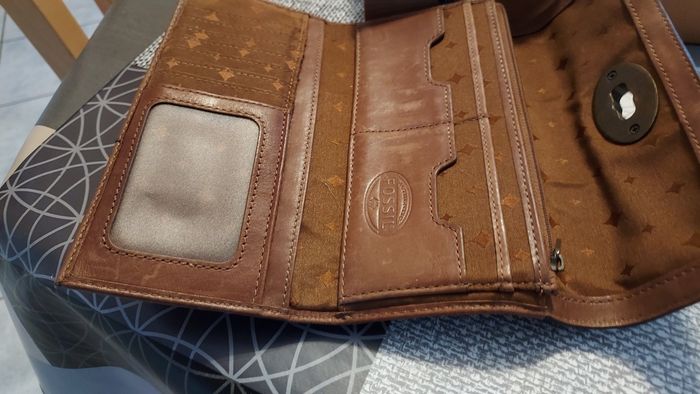 Portefeuille en cuir - photo numéro 4