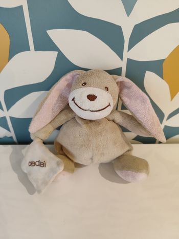 Doudou lapin obaibi