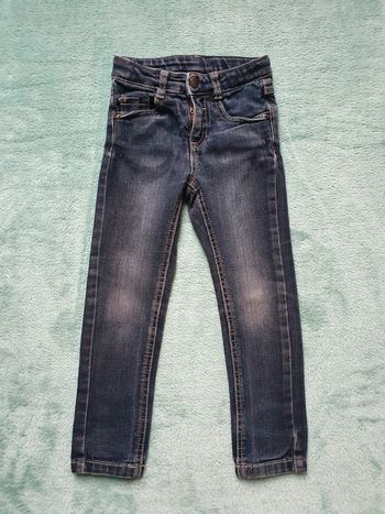 Tres beau jean 4 ans