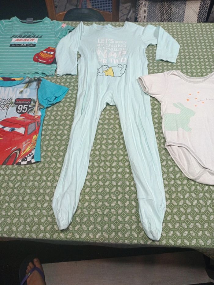 Lot vêtements garçon taille 3a Disney - photo numéro 6