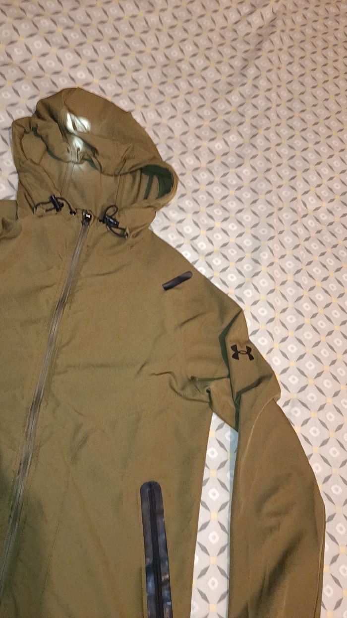 Veste under armour - photo numéro 2