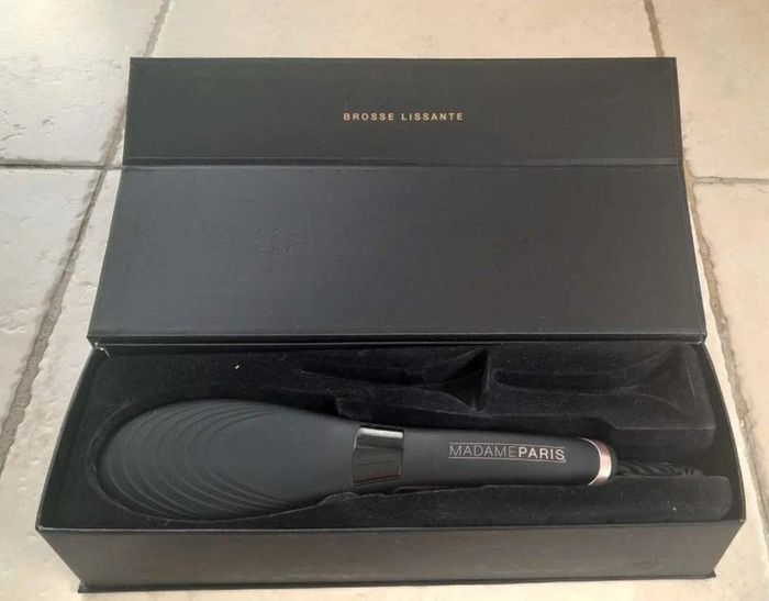 Brosse lissante
