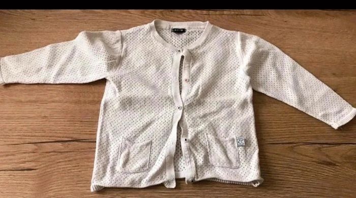 Gilet blanc "KIABI " taille 23 mois - photo numéro 6