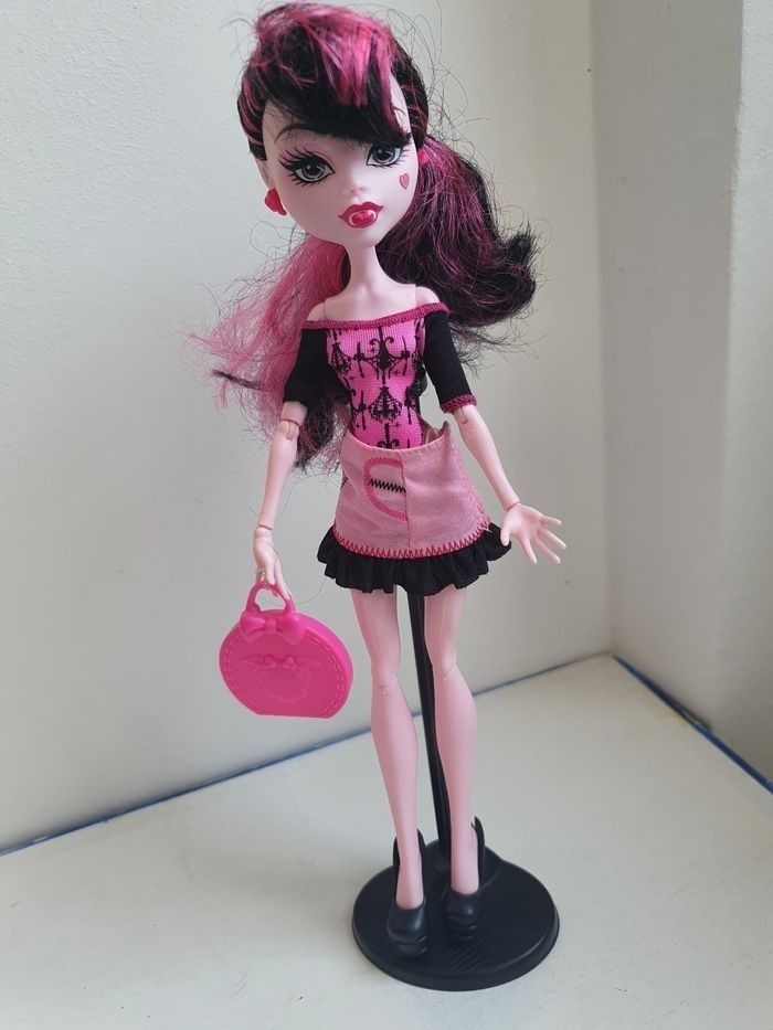 MonsterHigh Draculora - photo numéro 3