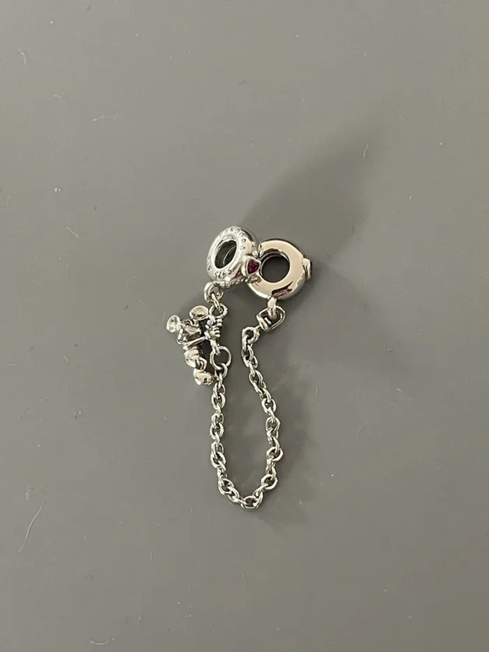 Chaîne de confort Disney Mickey Voltigeur Pandora