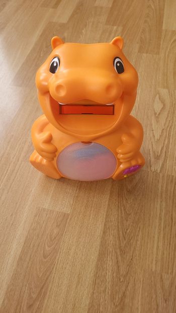 Hyppo j'apprends les formes et les couleurs 