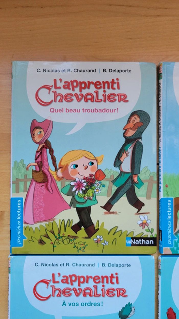 Lot Premières lectures L'apprenti chevalier : troubadour+ première mission+ à vos ordres+ tournoi - photo numéro 2