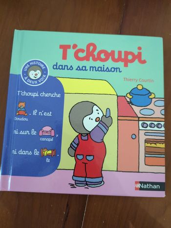 T'choupi dans sa maison