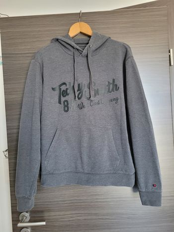 Pull à capuche teddy smith XL