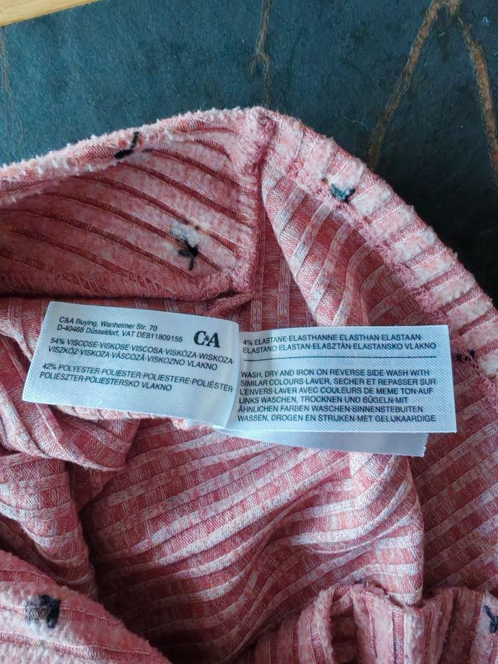 Haut en velours rose C&A 7 ans - photo numéro 4