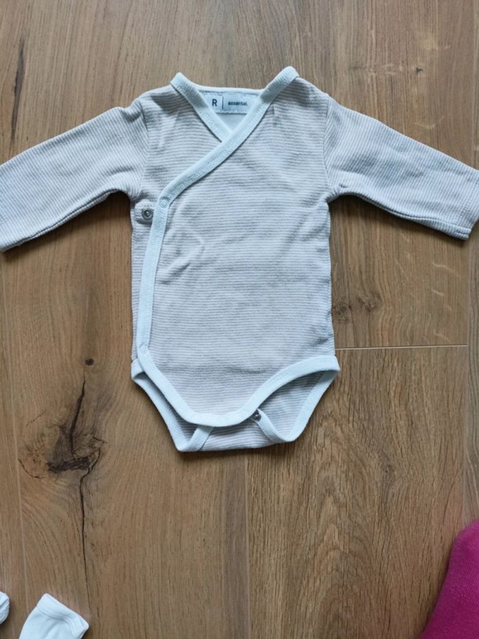 Lot de 5 bodies naissance - photo numéro 7
