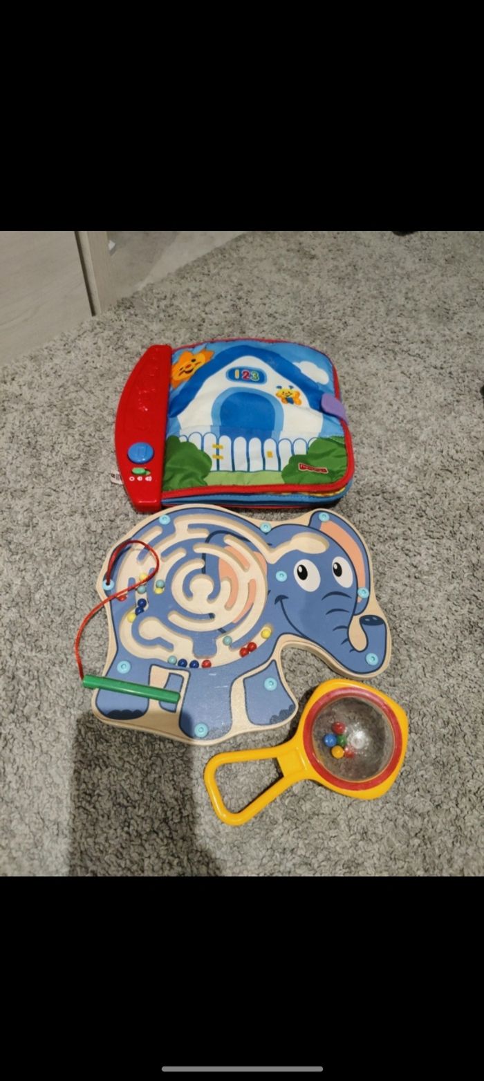 Lot jeu Montessori éléphant livre souple  3D hochet à billes