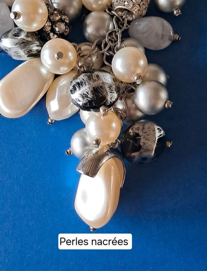 Collier court NEUF avec chaîne argentée et perles grises argentées et nacrées - photo numéro 5