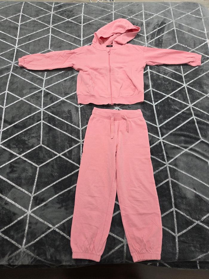 Ensemble jogging 4/5 ans - photo numéro 5