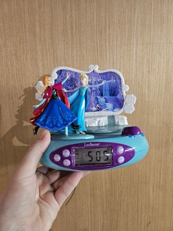 Réveil reine des neiges