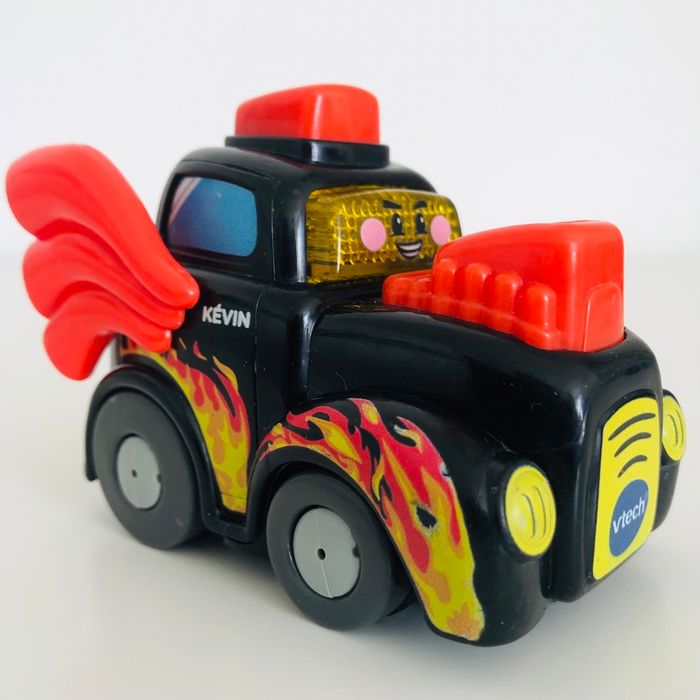 Voiture interactive Tut Tut Bolides Vtech