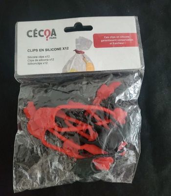 12 clips en silicone pour fermer vos poubelles, sachets...