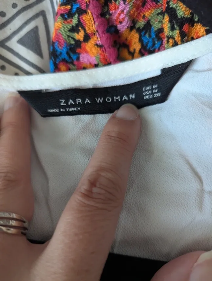 Robe Zara à volants - photo numéro 3