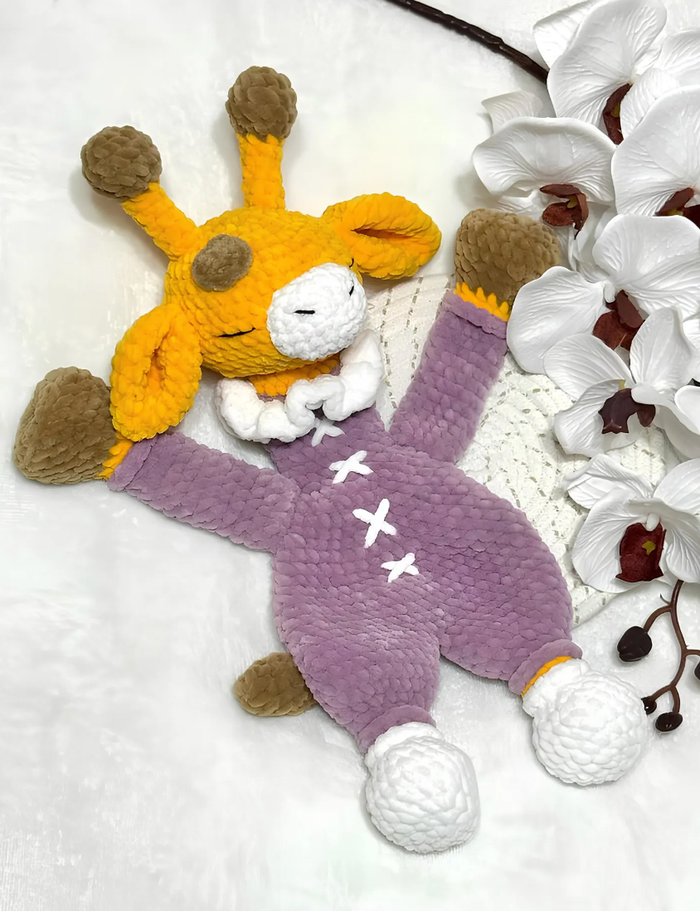 🦒✨ Doudou girafe au crochet 🧶💛 - photo numéro 3