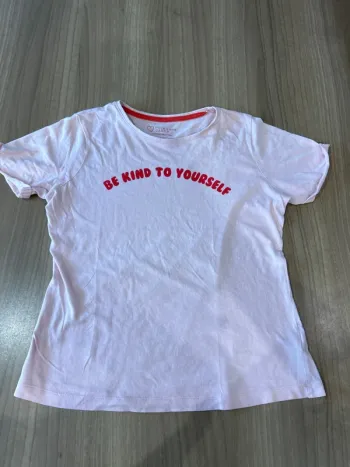 Tee shirt primark taille 11/12 ans