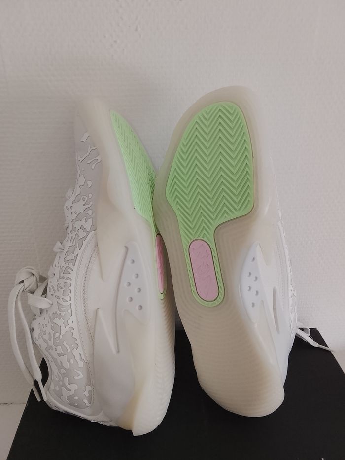 Jordan Zion 3 white vapor green - photo numéro 2