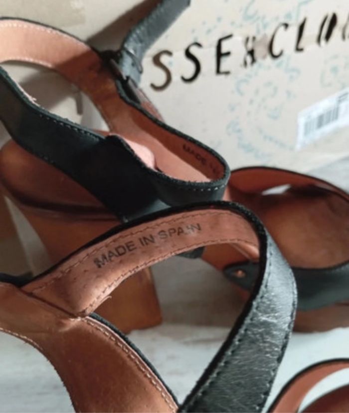 Talon compensées en cuir - photo numéro 3