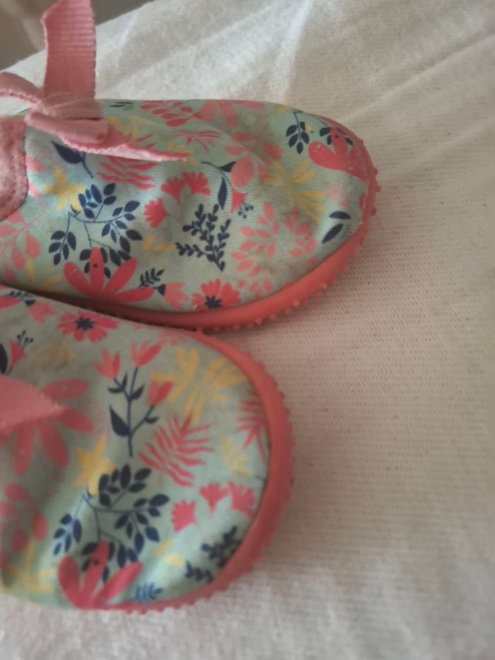 Chaussons 22 - photo numéro 3