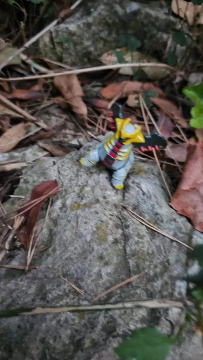 Super figurine Pokemon Nintendo Giratina