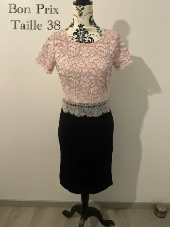 Robe de soirée Bon Prix - Rose et noire - Taille 38