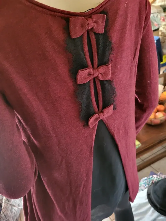 Haut dos avec des nœuds - photo numéro 3