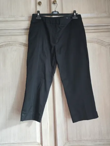 Pantacourt h&m noir taille 42