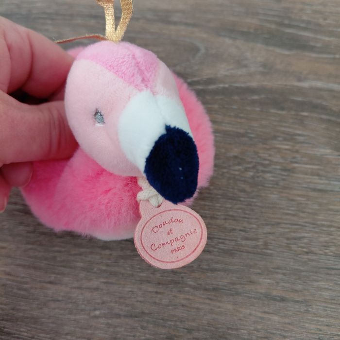 Doudou et Compagnie- petits chaussons 0/6 mois flamants roses - photo numéro 3