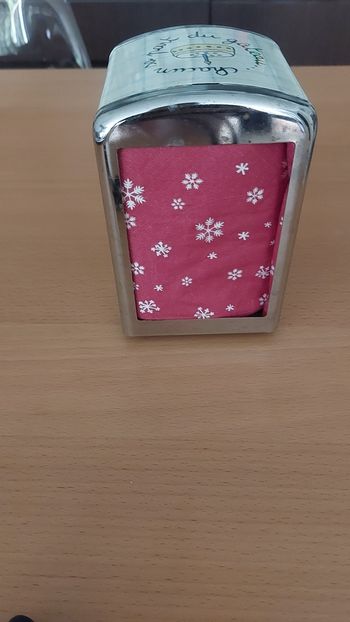 Distributeur serviette