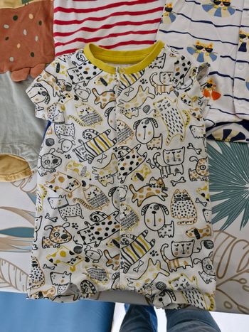 Lot  5 combishort bébé