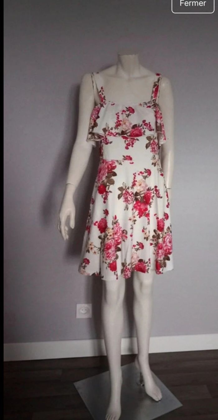 Jolie robe été - photo numéro 3