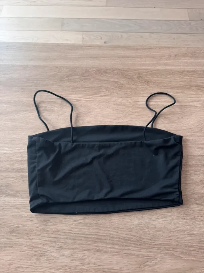 Lot de deux tops noirs taille L