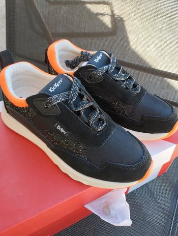 Magnifique basket kickers neuve taille 31