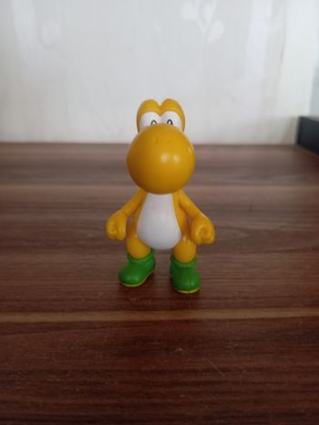 Figurine Super Mario Nintendo Yoshi Jaune 7cm