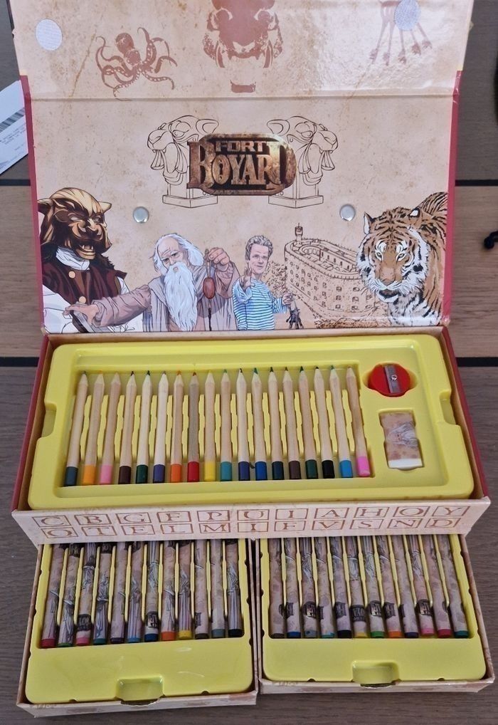 Mallette de coloriage fort boyard neuve
