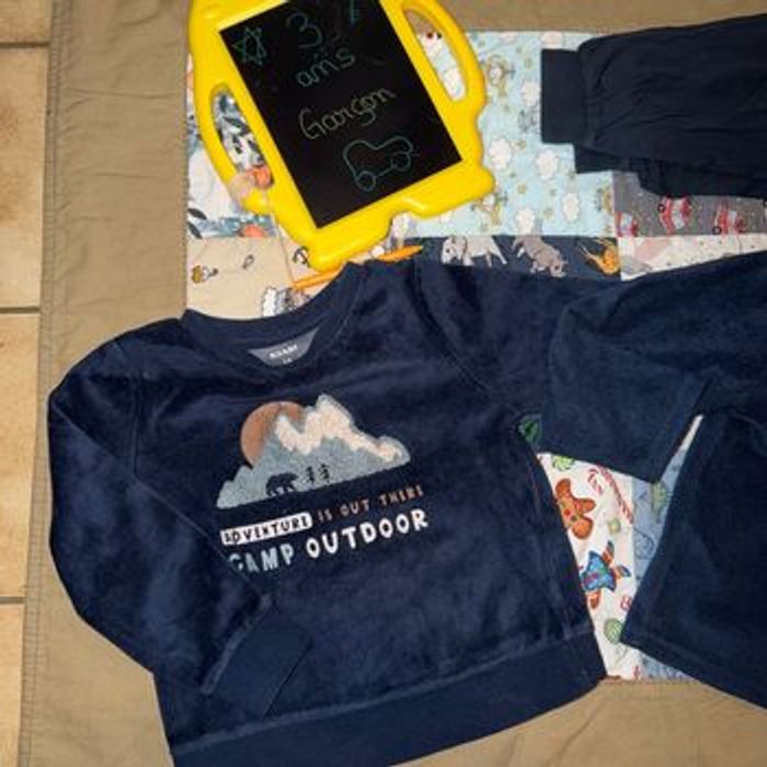 Lot pyjamas dépareillés polaire et fin deux pièces garçon - T3ans - photo numéro 2
