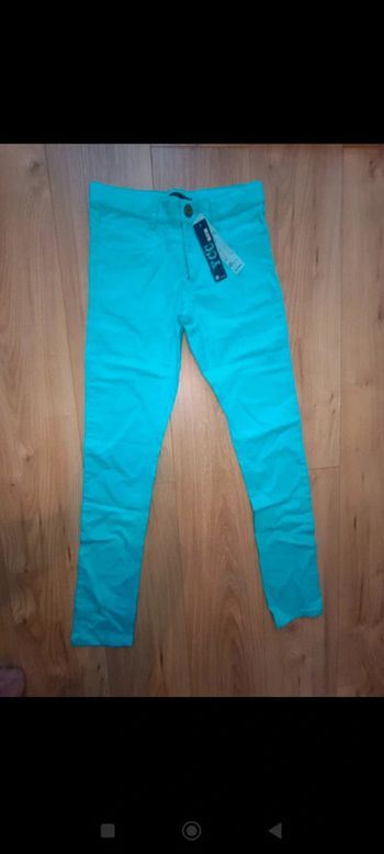 Pantalon neuf 14 ans