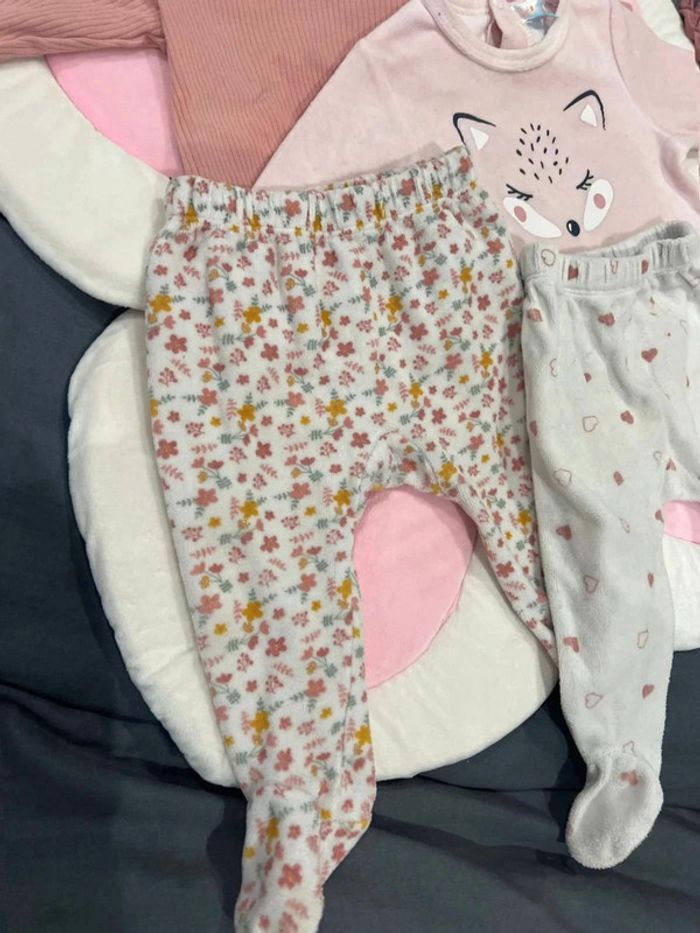 Lot 9mois fille - photo numéro 2