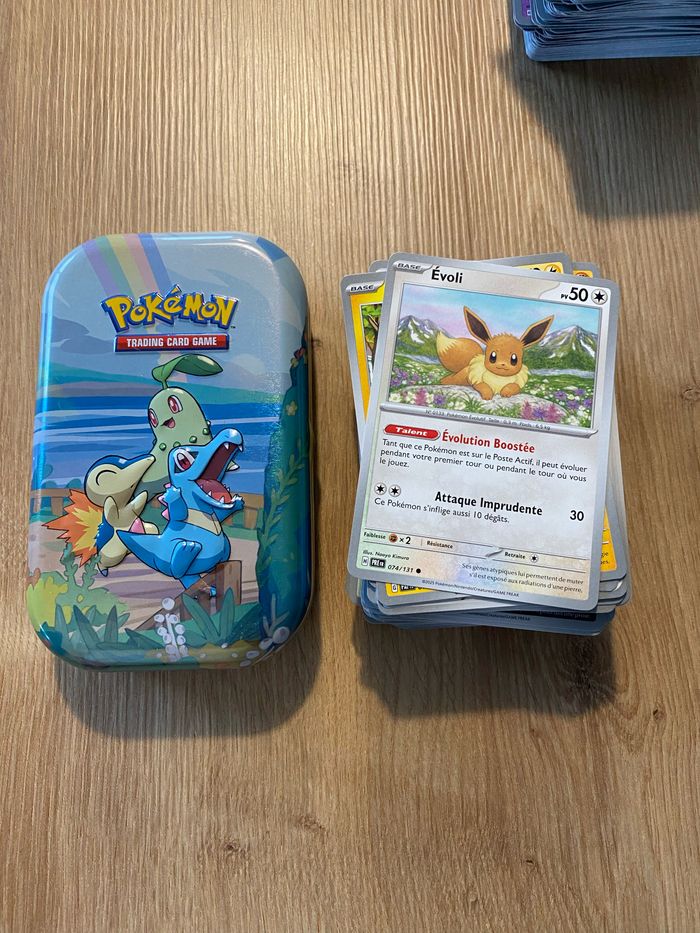 Lot mini tin et 100 cartes